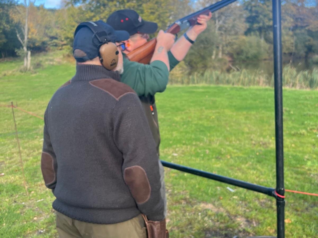 Kent & Sussex Clay Pigeon Shooting School-皇家滕布里奇韦尔斯必去景点