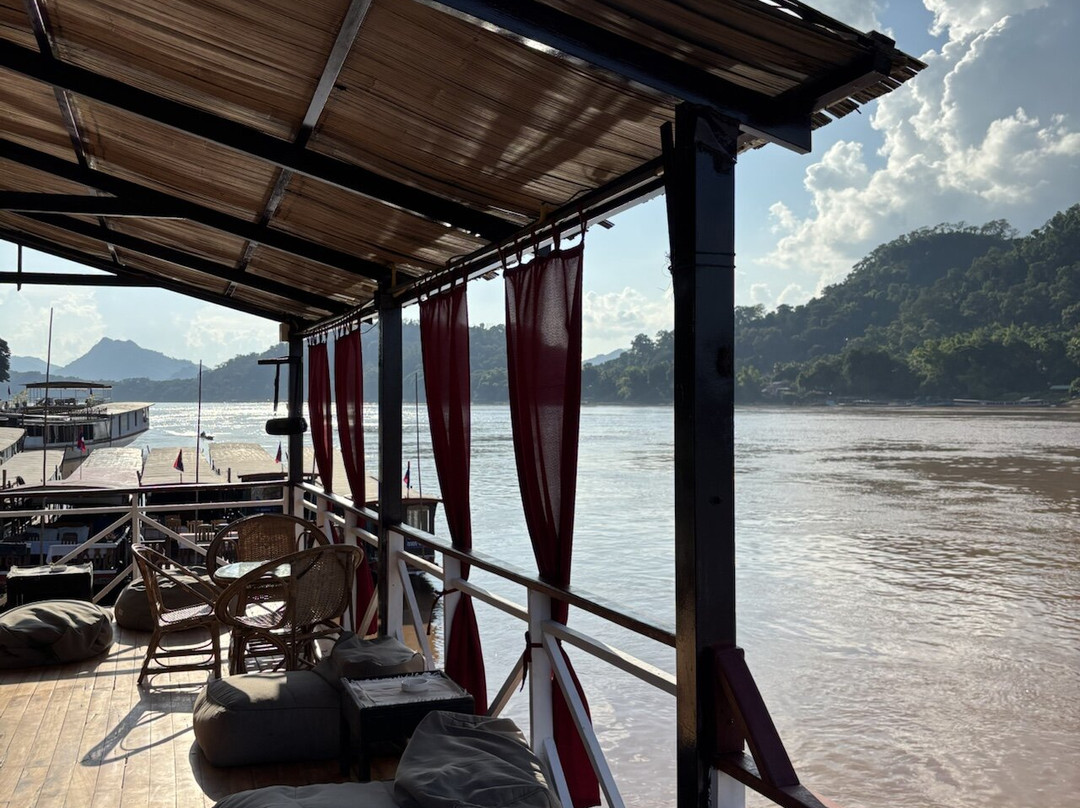 Khopfa Mekong Cruise-琅勃拉邦必去景点