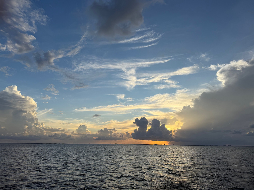 Sail With Friends Cayman-乔治城必去景点