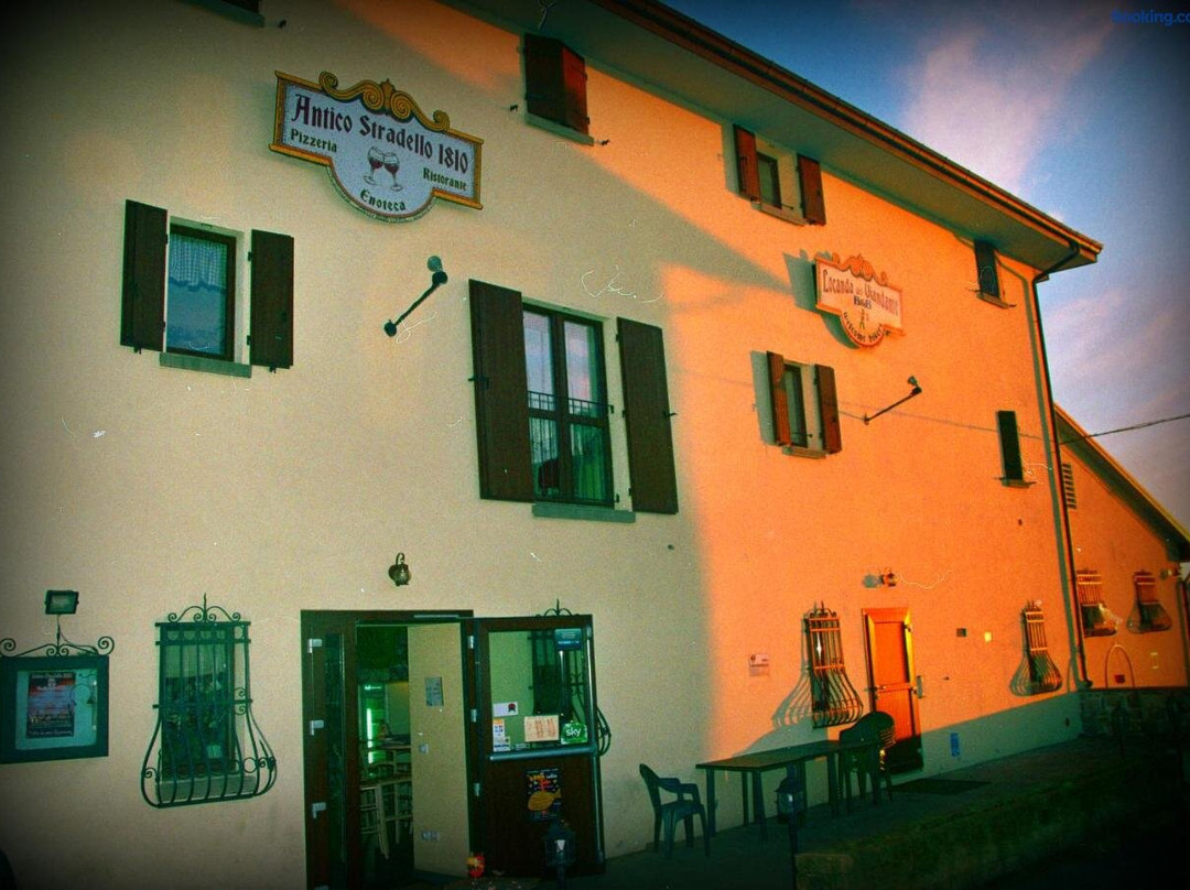 Monghidoro酒店住宿-Locanda del Viandante