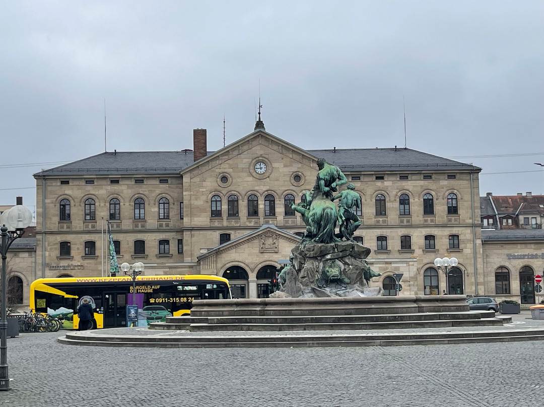 Centaur Fountain-菲尔特必去景点