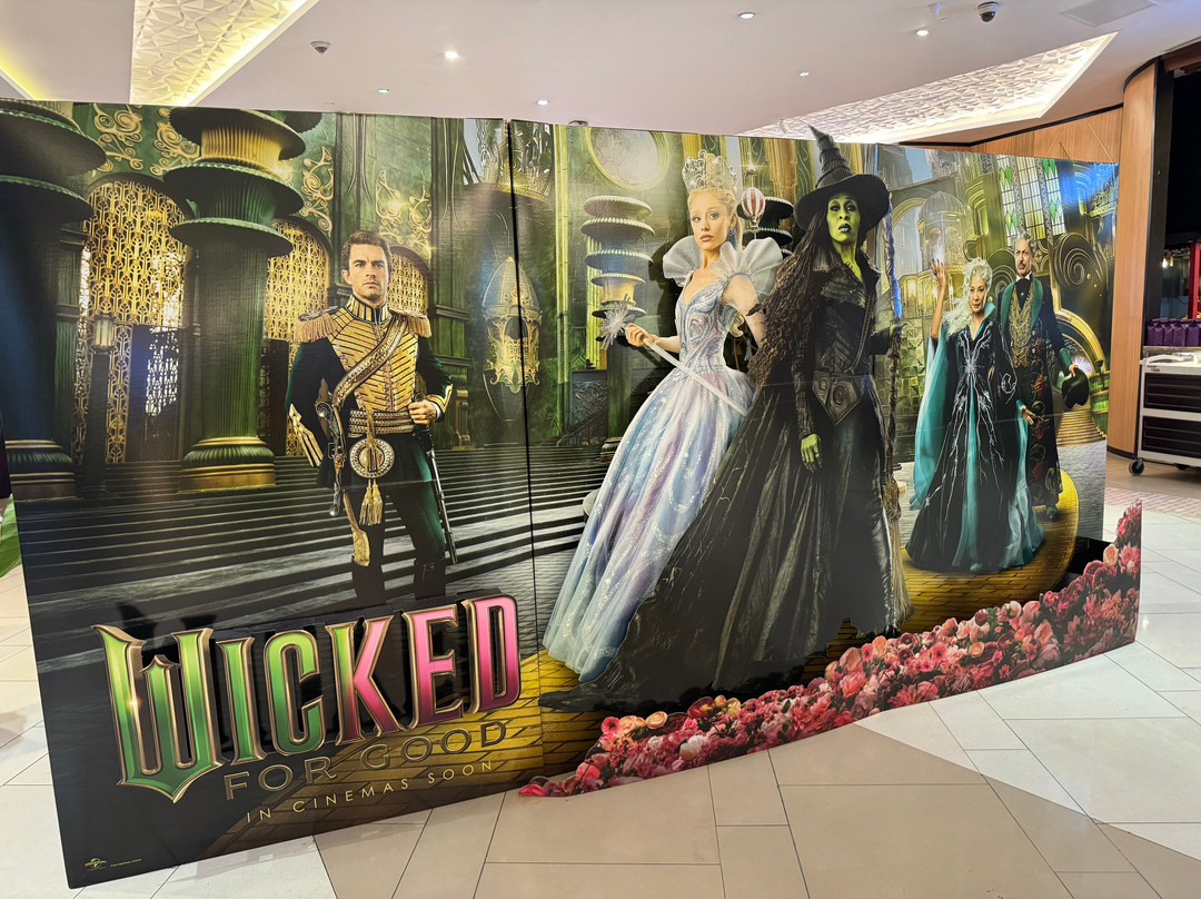 Uptown Place Mall-塔吉格必去景点