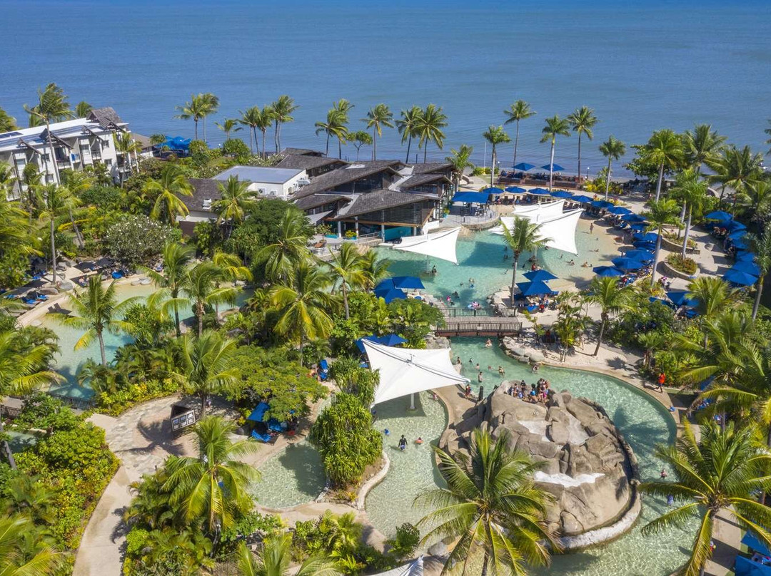 斐济群岛拉迪森酒店主图