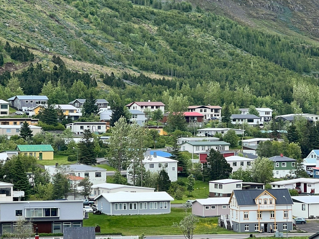 Seydisfjordur Church-塞济斯菲厄泽必去景点