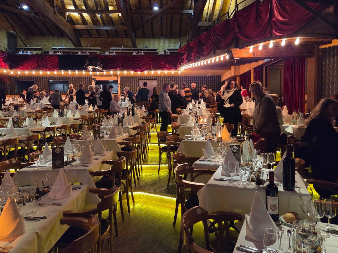 Theatre Barnabe-Servion必去景点