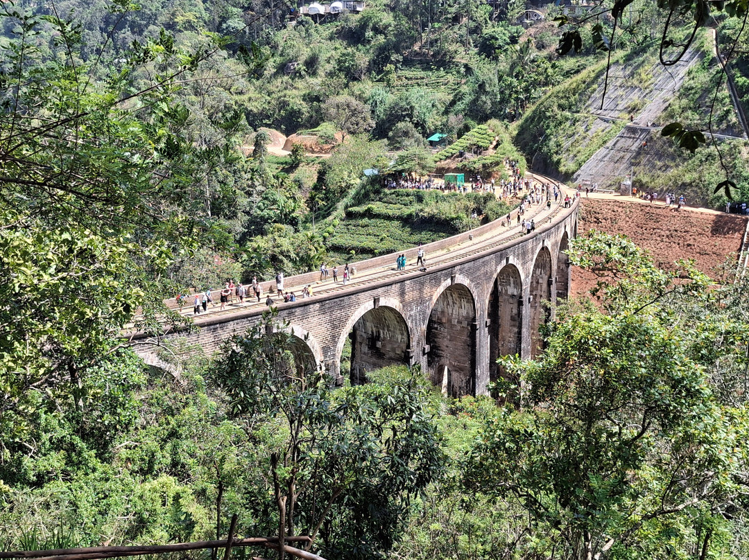 Paradise Route Srilanka-Ekala必去景点