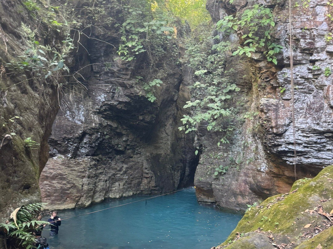 Erik Garcia Conchal Beach-孔查沙滩必去景点