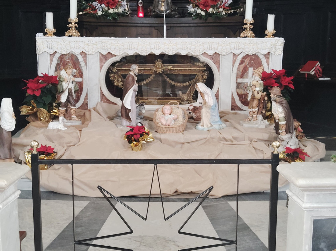 Chiesa di Santa Maria Assunta in Cielo-阿里恰必去景点