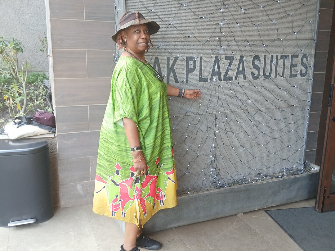 Oak Plaza Suites - Kumasi主图