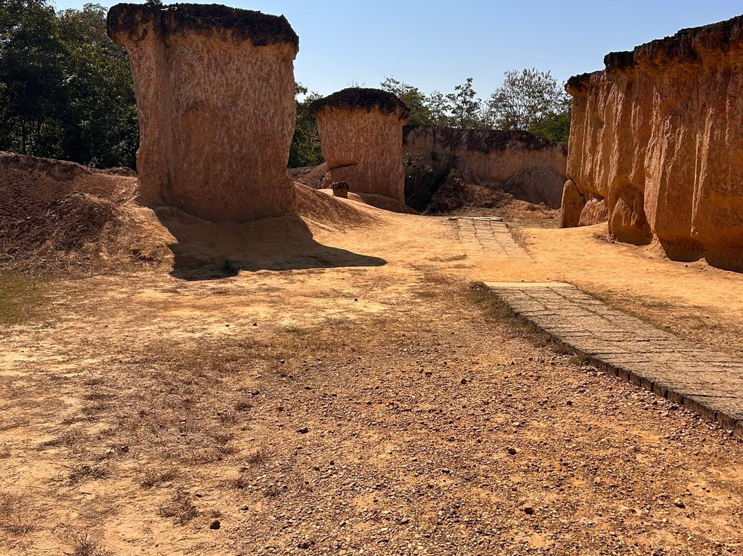 Phae Mueang Phi-帕必去景点