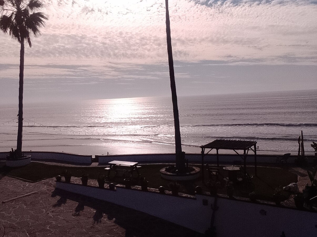 Casa Playa Baja Resort