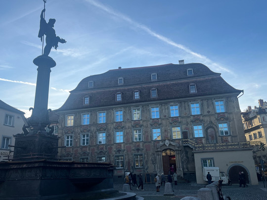 Neptunbrunnen-林道必去景点