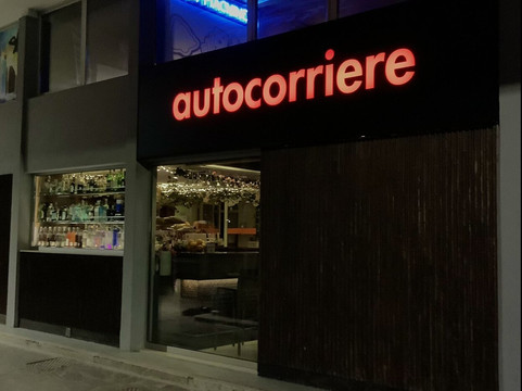 Autocorriere Bar