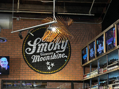 Ole Smoky Distillery “6th & Peabody”-纳什维尔必去景点