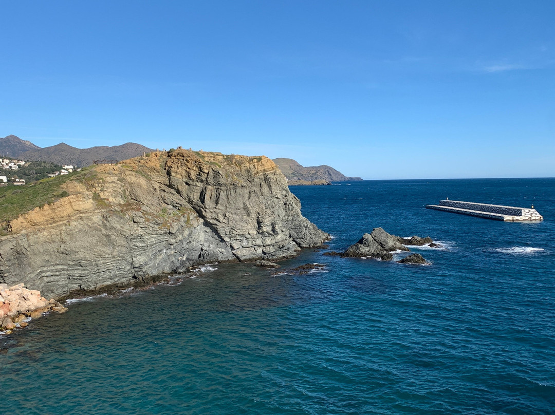 Isla Castela-Llanca必去景点