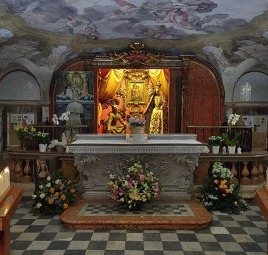 Basilica Santa Maria della Croce-克雷马必去景点