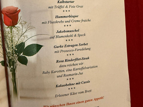 罗马少年酒店主图