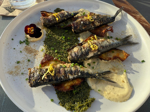 Santo Winery-皮尔戈斯必去景点