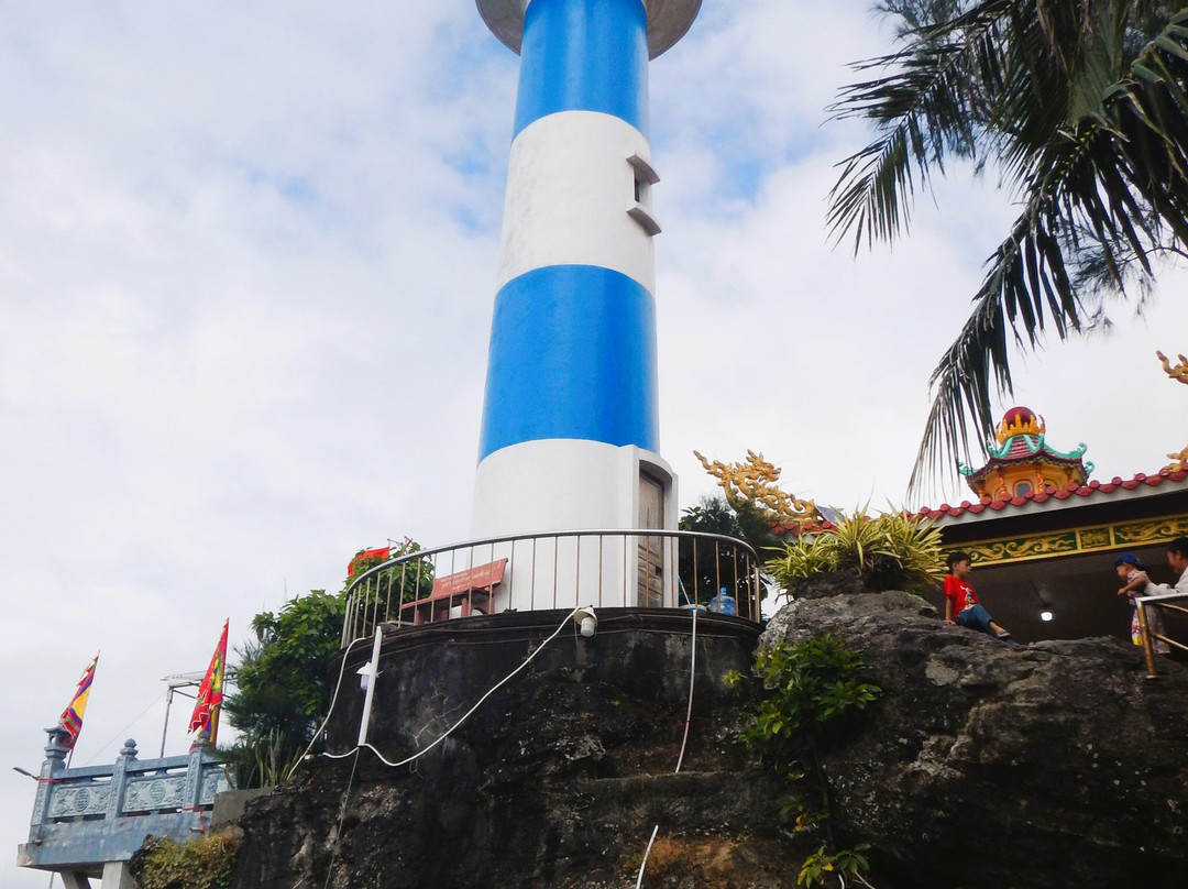 Dinh Cau Rock (cau Temple)-富国岛必去景点
