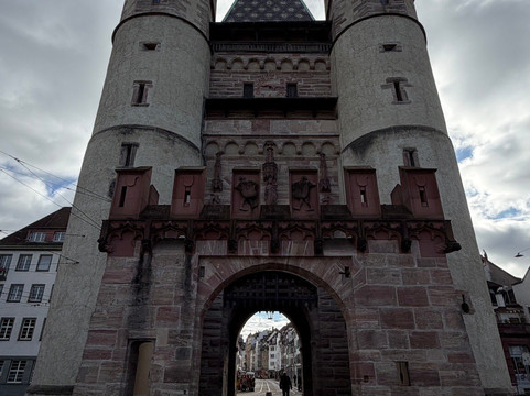Spalen Gate-巴塞尔必去景点