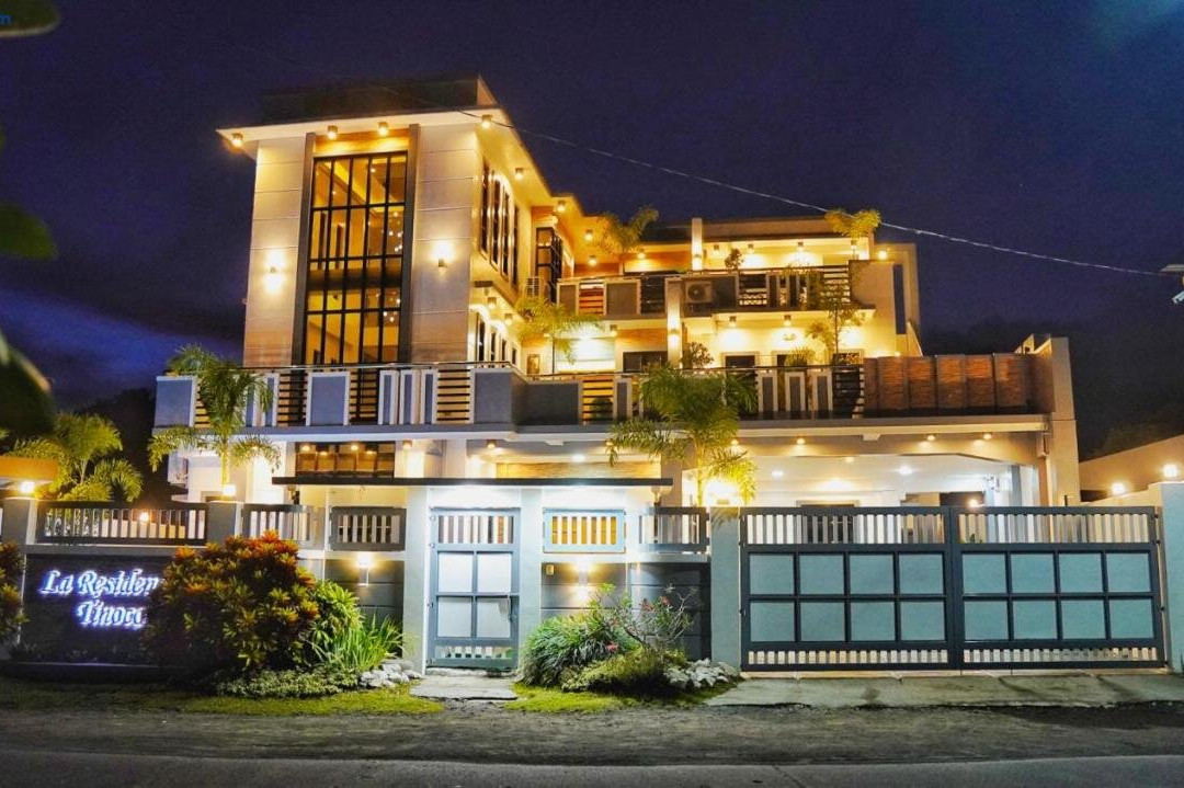 La Residencia Tinoco