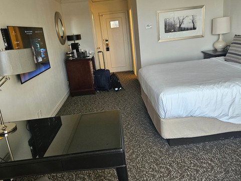 五角大楼城丽思卡尔顿酒店主图