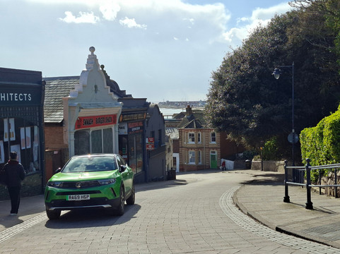 费利克斯托镇中心普瑞米尔酒店