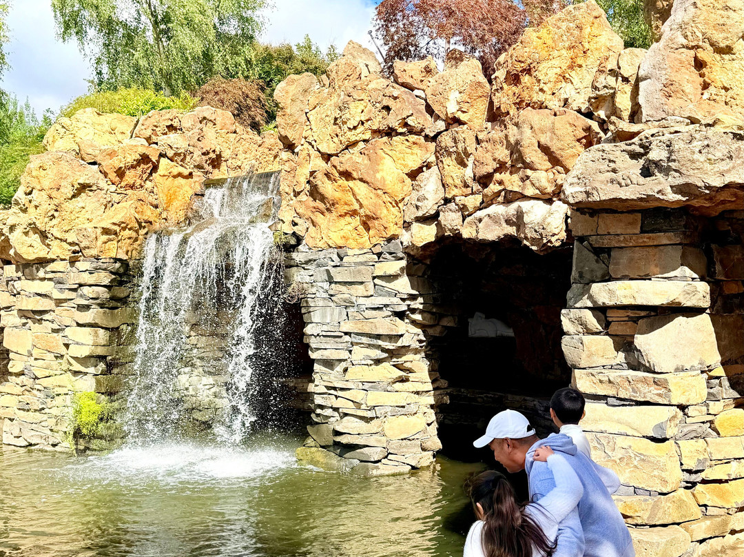 Mayfield Garden-Oberon必去景点