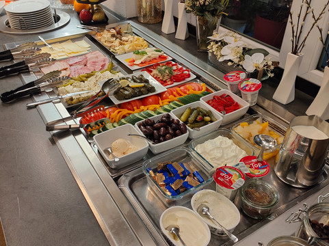 艾锡昂酒店主图