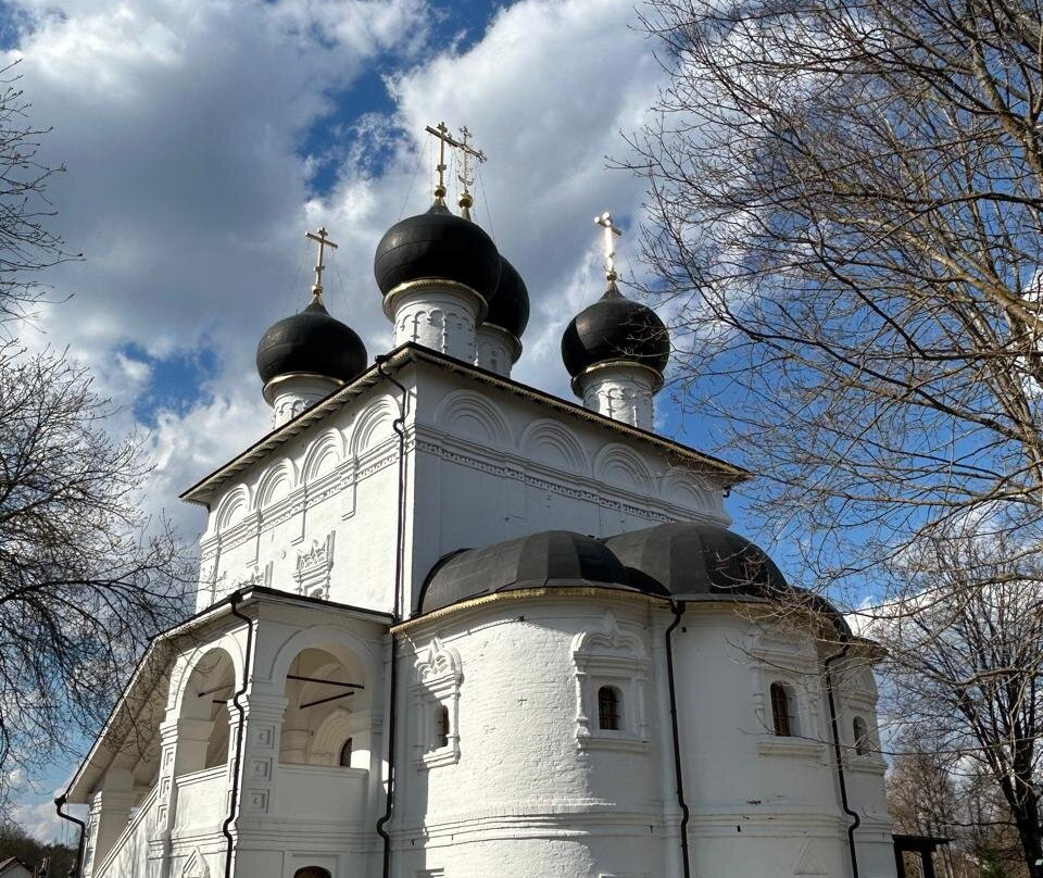 Temple of the Lord's Entrance to Jerusalem-Vereya必去景点