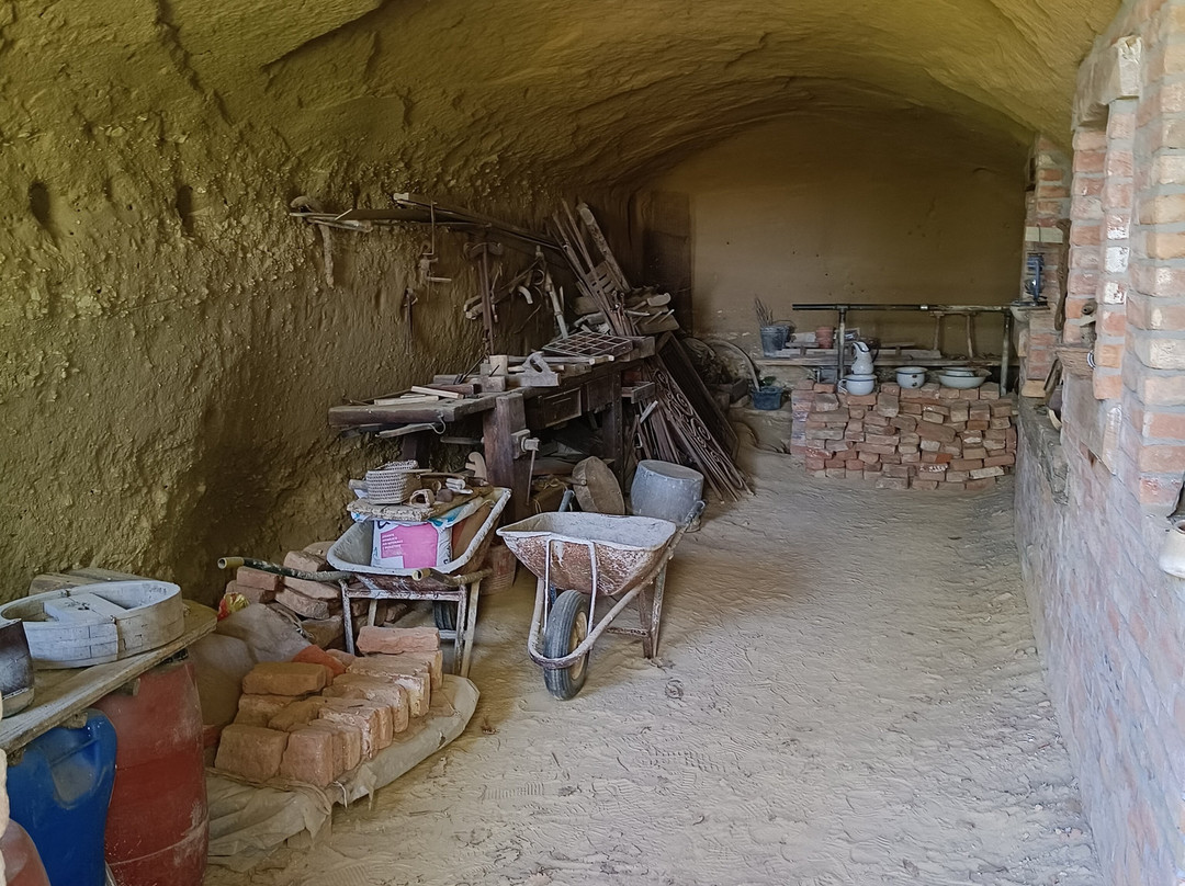 Case Grotta Di Mombarone-阿斯蒂必去景点
