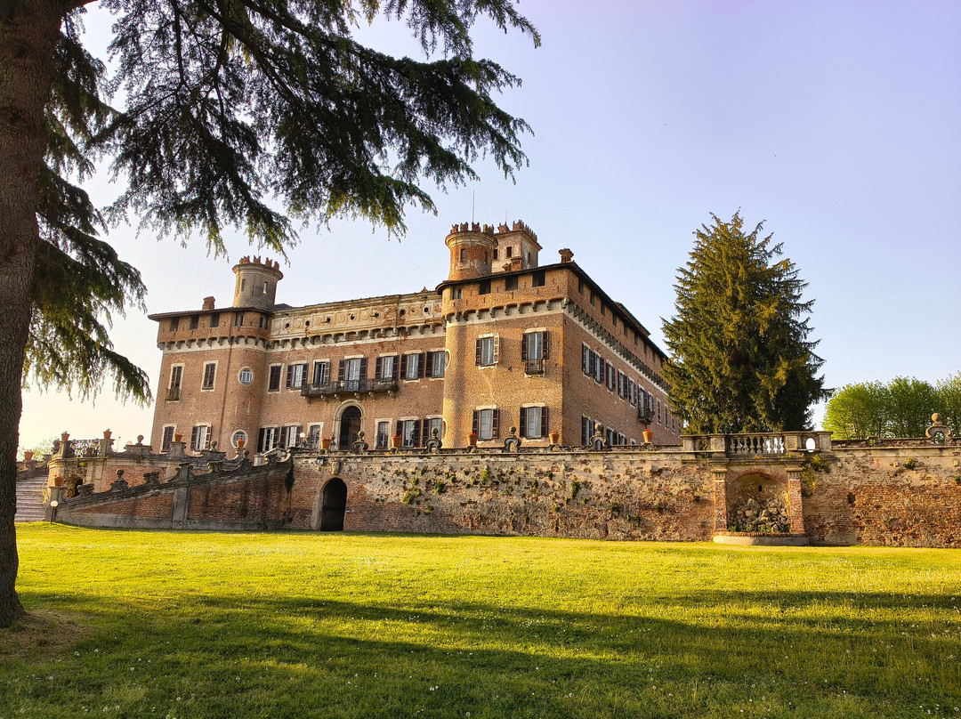 Castello Di Chignolo Po-Chignolo Po必去景点
