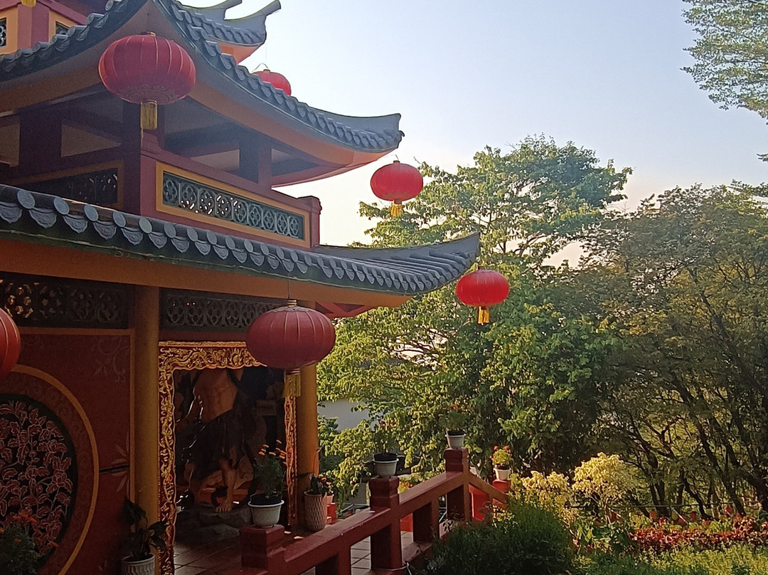 Ms San Tours-朱笃必去景点