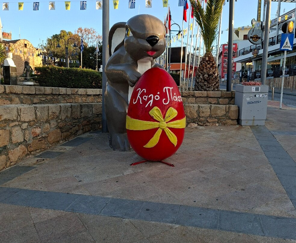 Ayia Napa Square-阿依纳帕必去景点