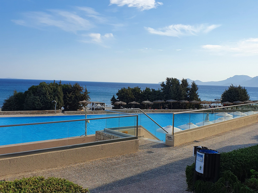 蓝色礁湖度假村 – 全包主图