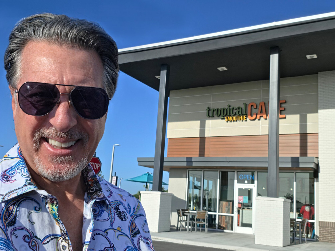 Tropical Smoothie Cafe