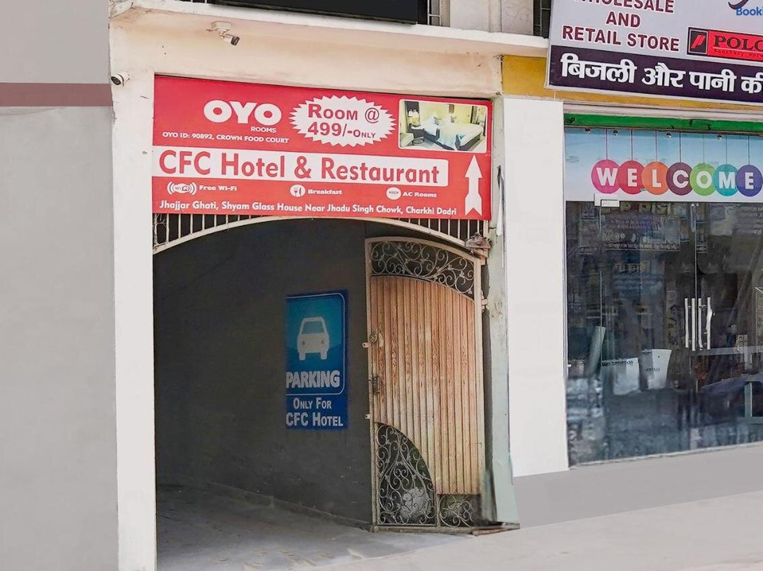 OYO Crown Food Court Cfc