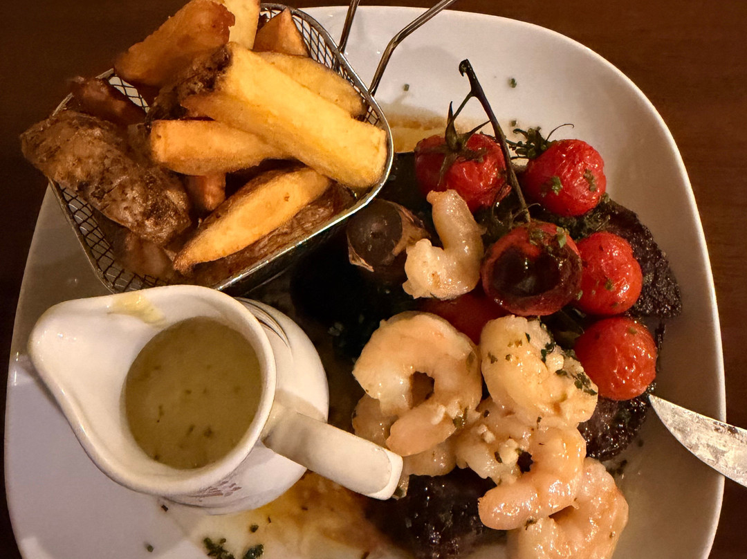 The Britannia Inn Alcombe主图
