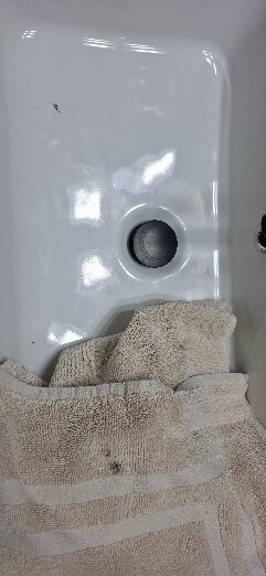 雷克布拉夫套房酒店主图