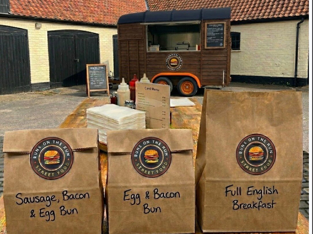 Buns on the run smokehouse
