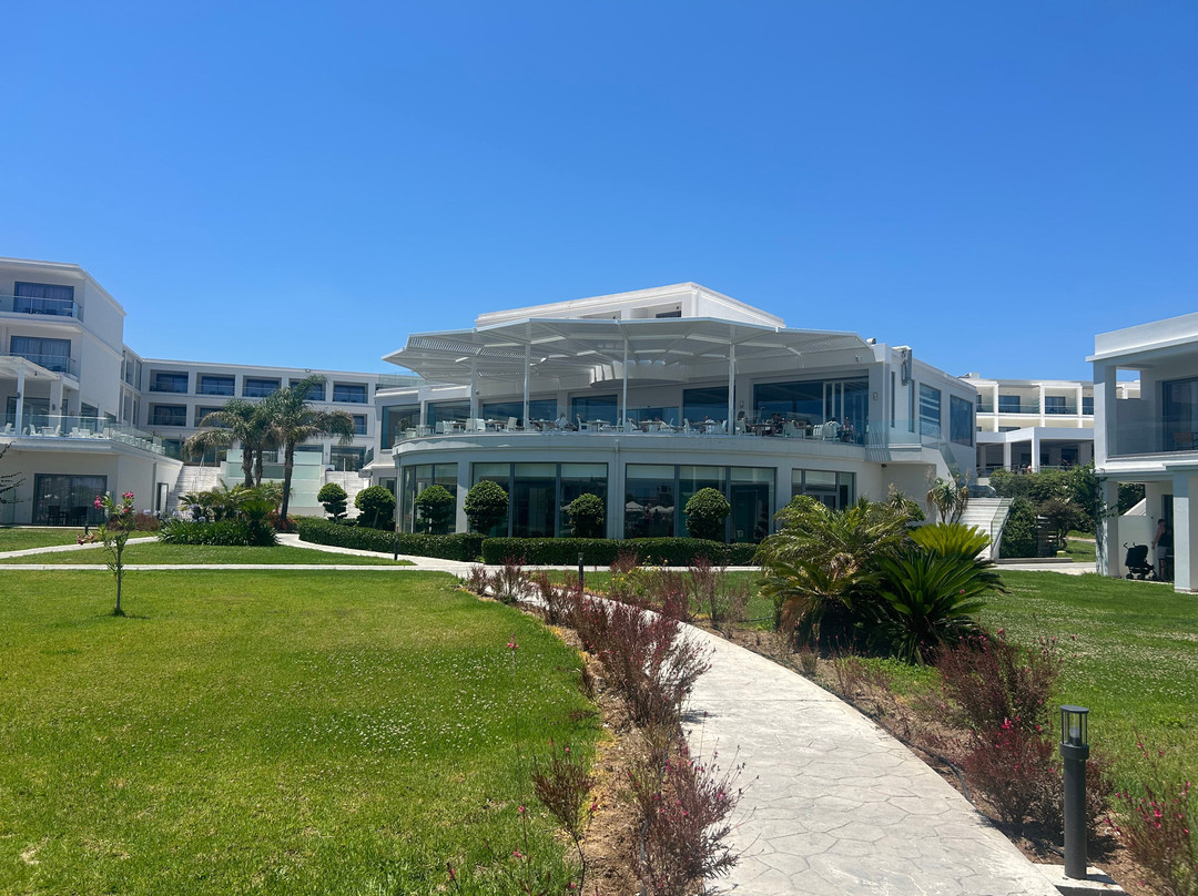 Asterias Beach Resort主图