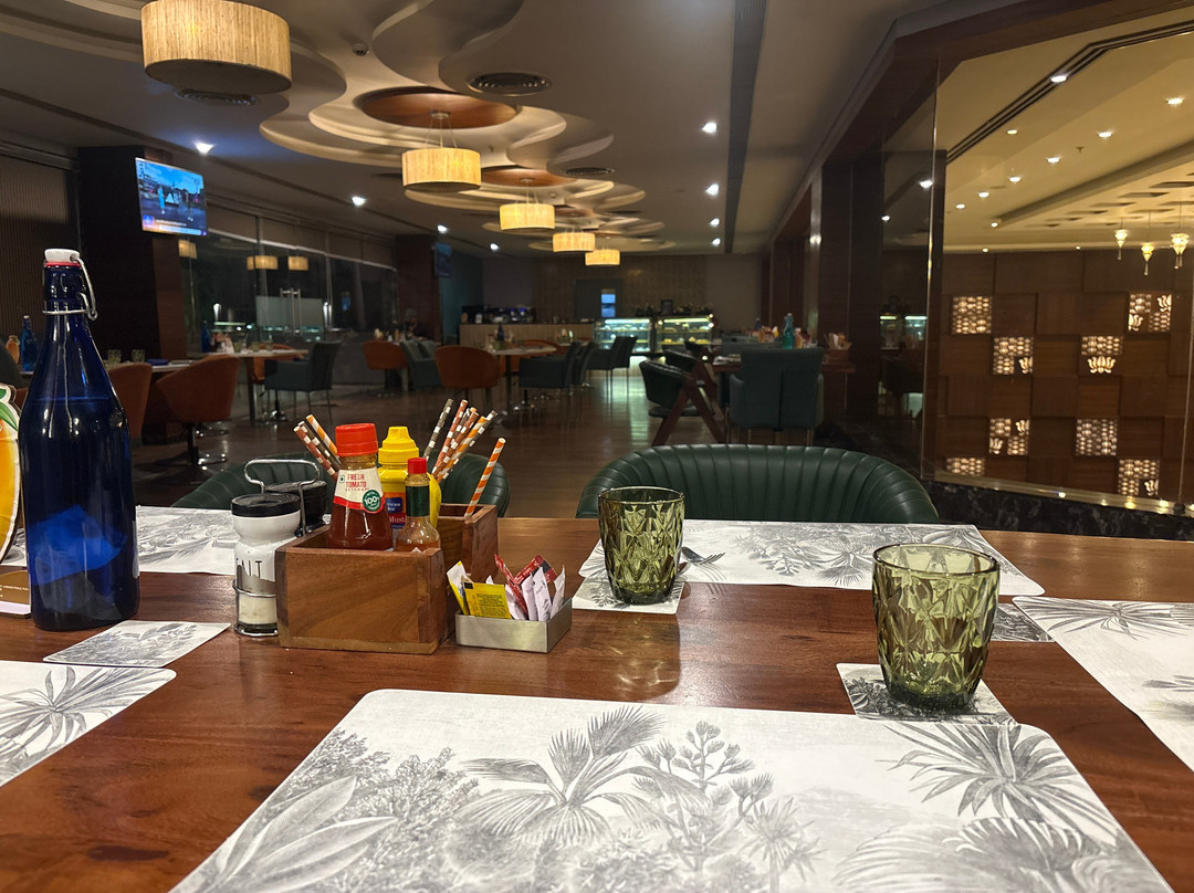 安居什里酒店主图