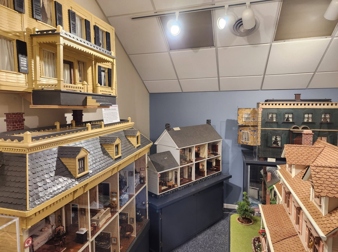 Museum of Miniature Houses and Other Collections-卡梅尔必去景点
