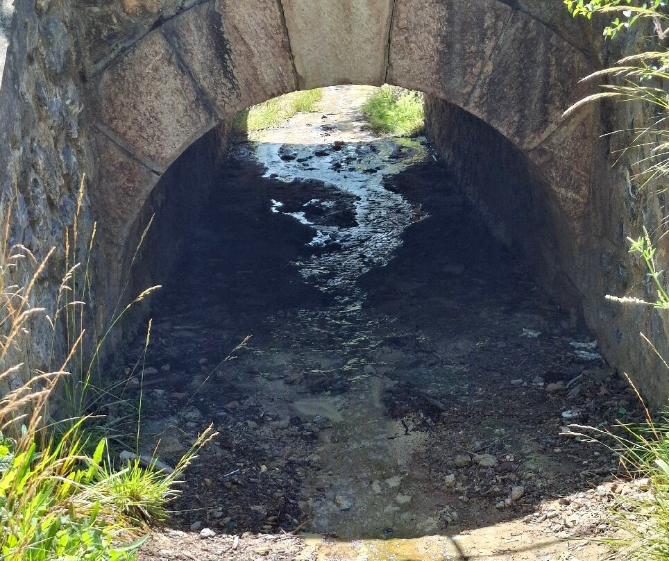 The Petrifying Fountain of Réotier-Reotier必去景点
