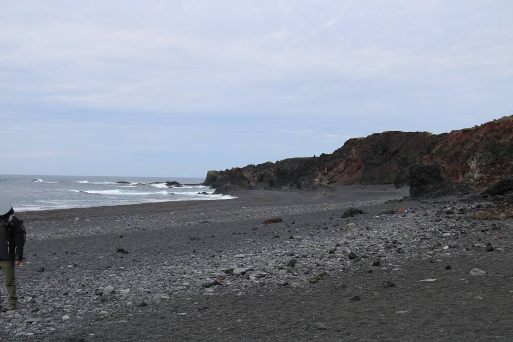 Djupalonssandur Beach-Hellnar必去景点
