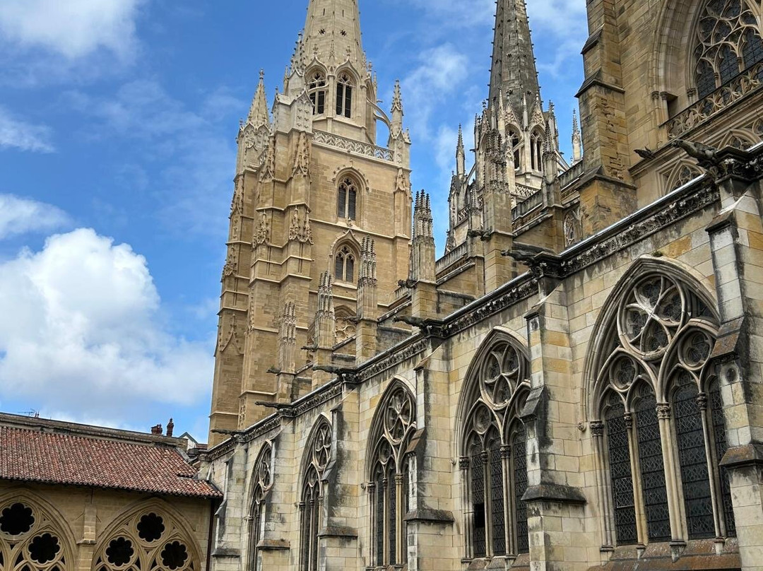 Cathédrale Sainte-Marie de Bayonne-Bayonne必去景点