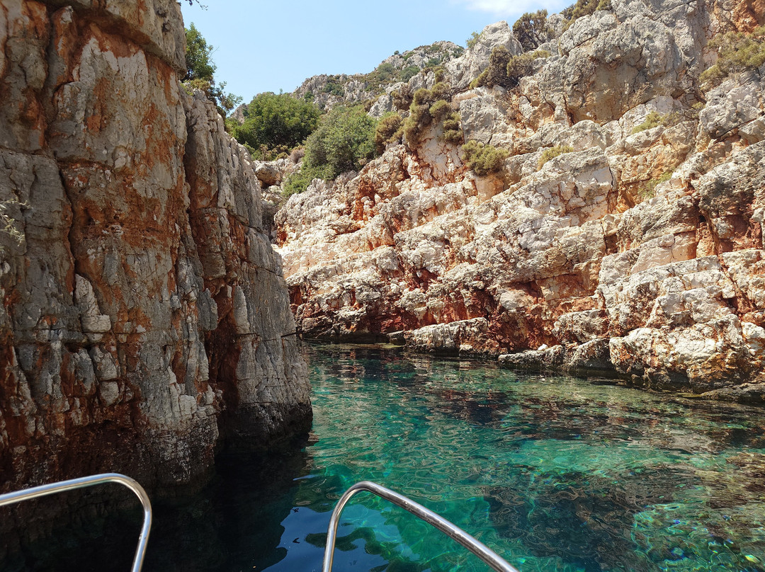 Kastellorizo Boat Tours & Rentals-Kastellorizo必去景点