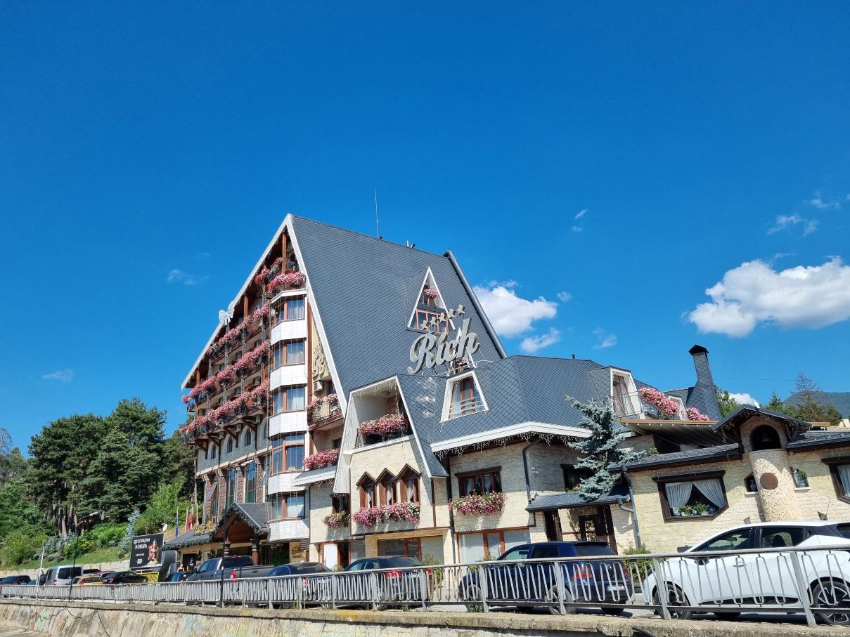 富达温泉酒店-旅行者