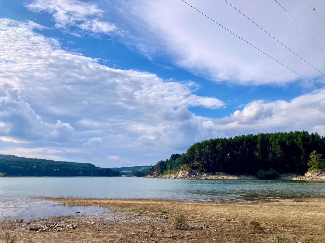 Lago Cecita-Spezzano della Sila必去景点