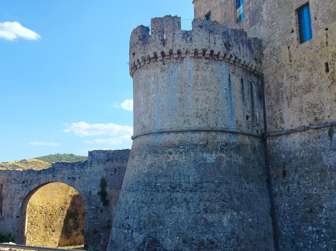 Castello di Rocca Imperiale-Rocca Imperiale必去景点